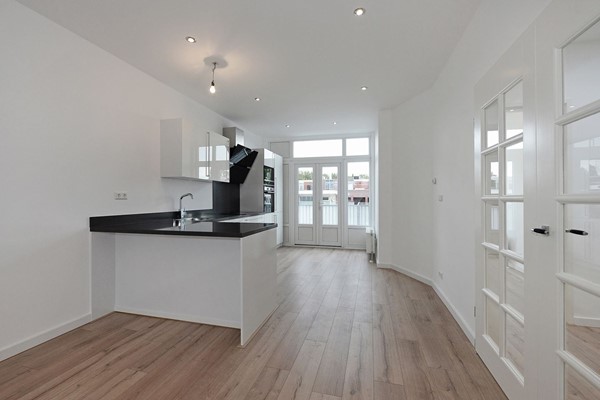 Medium property photo - Haringstraat 29E, 2586 XV Den Haag